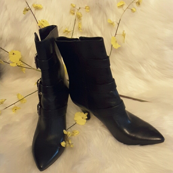 MICHAEL KORS genuine leather boot with zipper - Picture 1 of 8